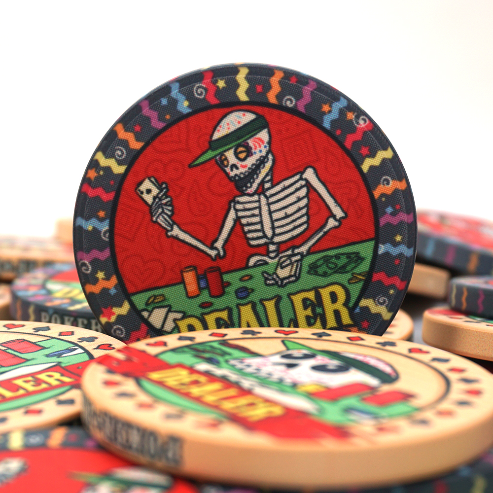 Wholesale Customized 52mm Ceramic Poker Dealer Buttons Skull Pattern Colorful Large Dealer for Casino Bar Poker Rooms